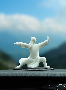 车内饰品摆件汽车车载创意陶瓷人物装饰室内客厅书房办公桌面摆设