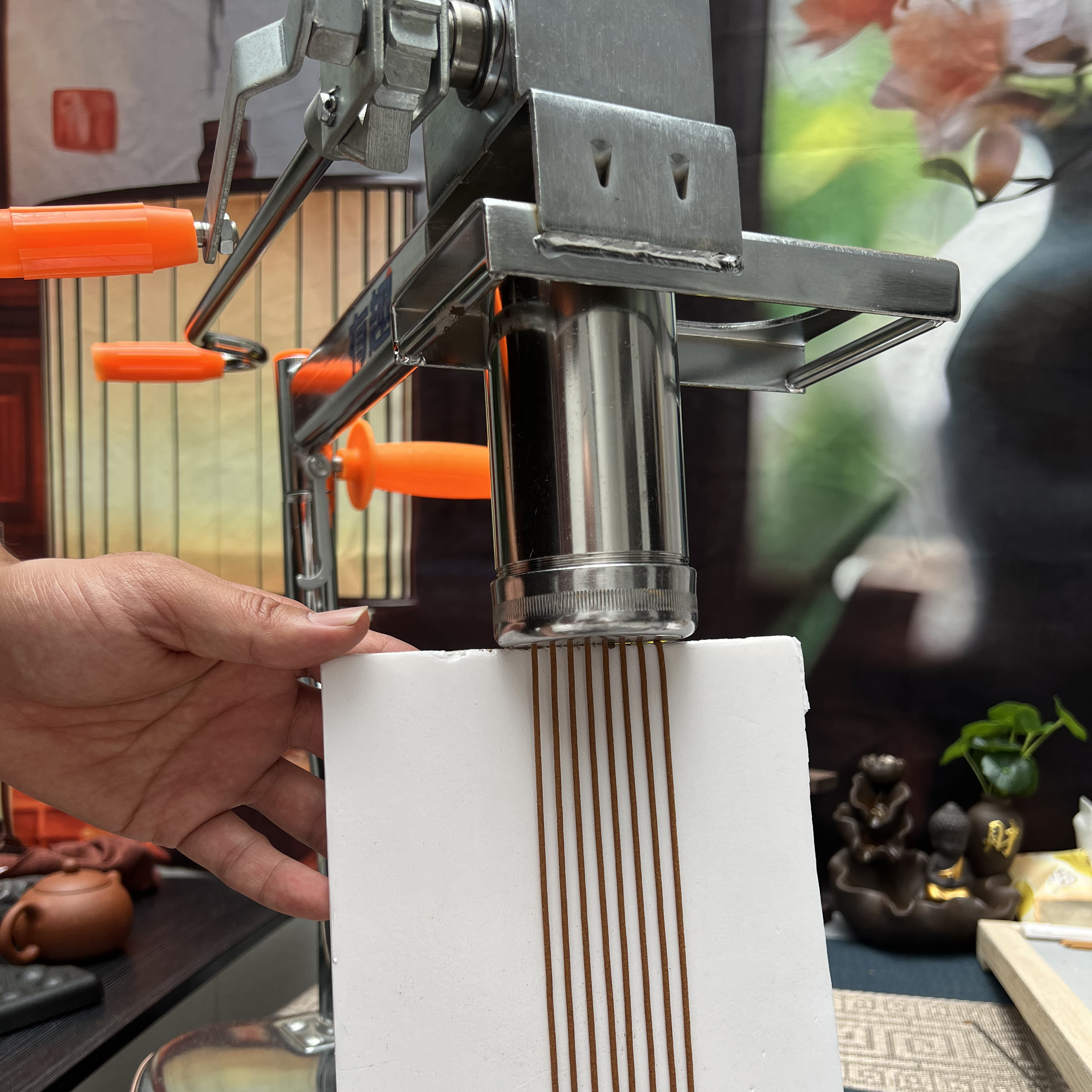 小型手工私人家用制香机线香盘香DIY不锈钢手动传统有趣制香机器,淘宝优惠券,粉丝福利购,淘宝优惠卷