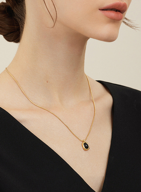 好团圆白百何同款浮金黑玛瑙吊坠项链女士毛衣链轻奢高级感锁骨链