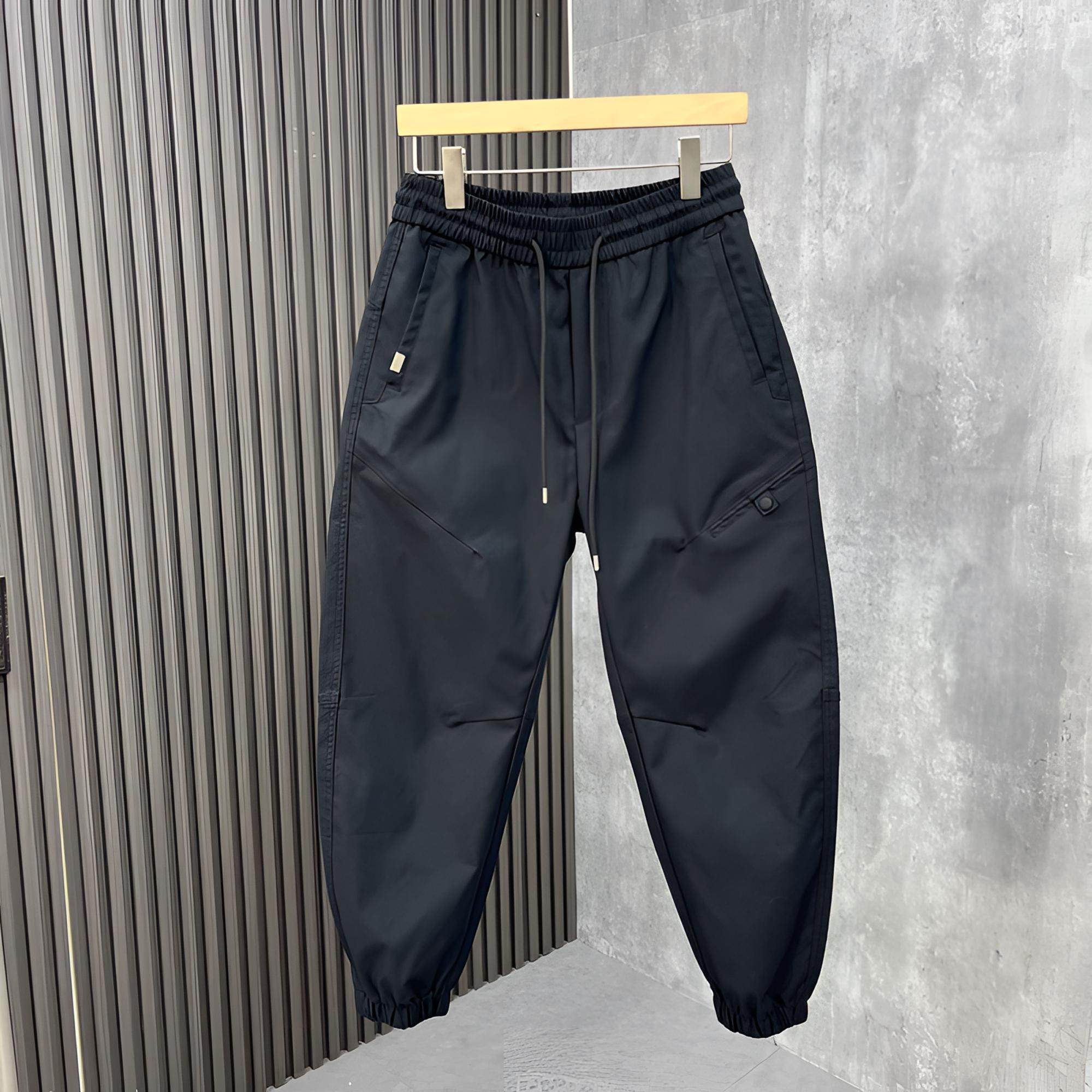 秋冬款户外简约加绒束脚裤男潮牌小脚裤新款宽松哈伦裤黑色休闲裤,淘宝优惠券,粉丝福利购,淘宝优惠卷