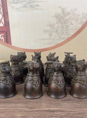 黄铜十二生肖杯仿古铜器古玩收藏工艺品酒杯家居酒店装饰创意