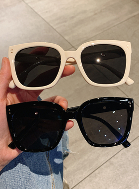 网红款大框方形墨镜女ins圆脸复古米色太阳镜女潮素颜街拍眼镜男