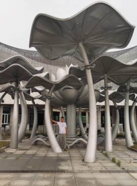 大型镜面不锈钢雕塑定制厂家镂空镀锌板耐候钢户外景观廊架雕塑