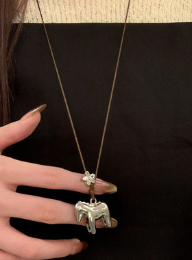 韩系ins银色小马吊坠项链女高级感小众长款毛衣链日常百搭配饰品