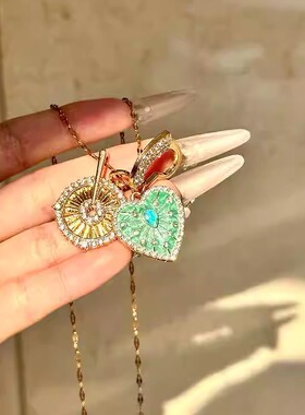 中古薄荷绿爱心吊坠项链女款2026新款复古轻奢小众设计感锁骨颈链