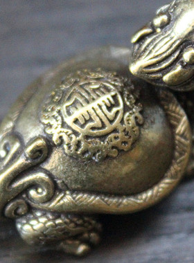 纯黄铜龙龟办公室书房手把件龙头龟铜器茶宠创意工艺礼品