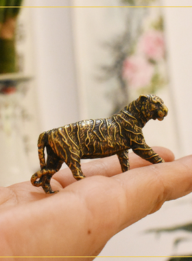 纯黄铜十二生肖镇纸装饰摆设工艺品