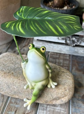 青蛙撑伞摆件阳台桌面鱼缸造景工艺品摆设户外花园庭院布置装饰品
