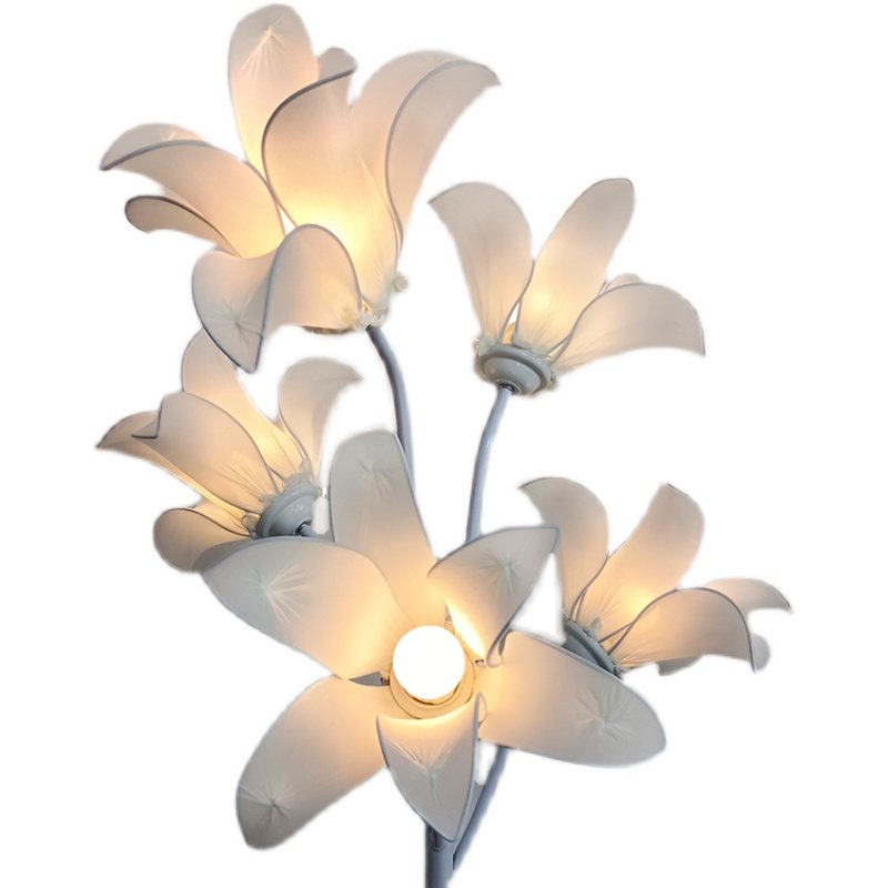 婚庆新款铁艺发光铃兰路引灯婚礼装饰场景布置舞台灯光道具,淘宝优惠券,粉丝福利购,淘宝优惠卷