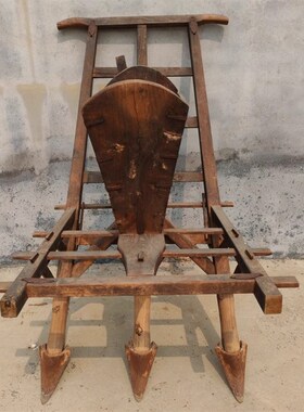 老旧农具农耕木耙木犁独轮手推车风车农村民俗怀旧老物件道具