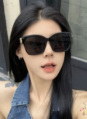 欧美黑色方框级感墨镜女时尚复古网红街拍大框显瘦遮阳太阳眼镜