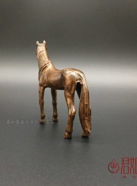 仿古合金红色小马摆件 包浆皮色金属生肖站马迷你马动物工艺品