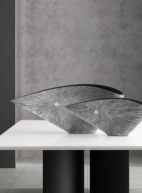 意式现代极简轻奢高档抽象艺术摆件玄关电视柜客厅家居装饰品花瓶