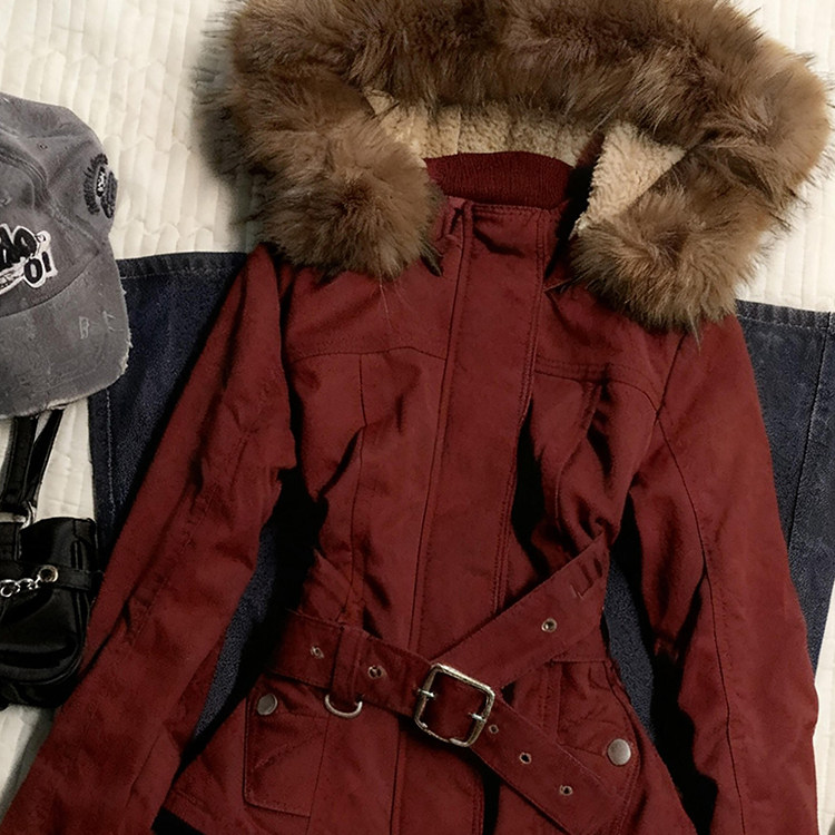 复古红色vintage毛领连帽外套女秋冬季新款设计感小众派克服上衣,淘宝优惠券,粉丝福利购,淘宝优惠卷