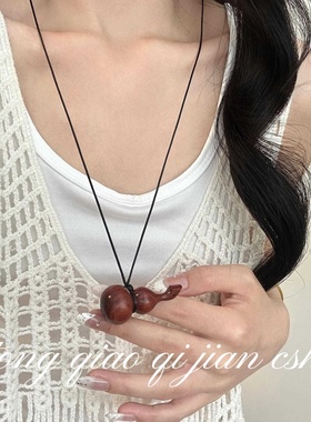 新款木质葫芦皮绳项饰长款毛衣链