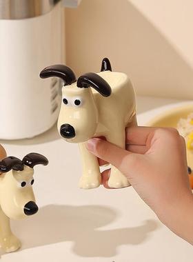 鸡蛋托陶瓷放蛋杯耐高温鸡蛋盅戒指美妆蛋架粉扑架网红小摆件创意