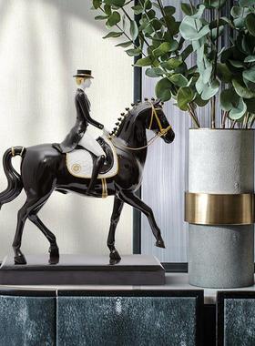 英伦风简约马术盛装舞步马球骑马人物家居马摆件客厅书房装饰品
