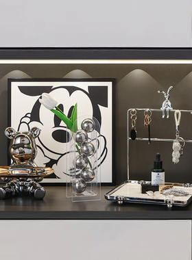 轻奢高档暴力熊玄关钥匙收纳摆件客厅入户进门口餐柜家居装饰品