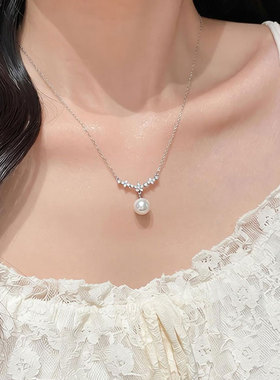 樱花珍珠项链高级感春夏配饰莫桑钻吊坠轻奢小众气质精致锁骨颈链