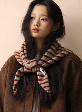新款复古条纹针织羊毛三角巾女秋冬季百搭保暖护颈外搭披肩围巾