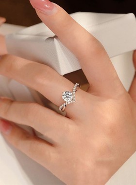 莫桑石钻戒一克拉S925纯银情侣