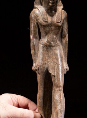 OGRM 新嘉士伯美术馆《托勒密五世（神显者）》雕像