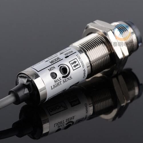 沪工光电开关CDD-40N漫反射10-30CM可调NPN常开24V伏直流四线12V - 图2