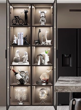 现代简约客厅酒柜装饰品摆件轻A奢高档别墅大平层家居玻璃柜工艺