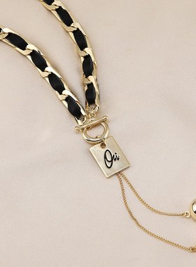 欧美ins钛钢项链轻奢小众设计吊D坠冷淡风金色皮质拼接锁骨链