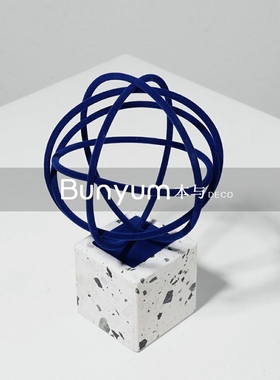 现代轻奢客厅创意抽n象几何摆件简约金属工艺品书房样板间摆设装