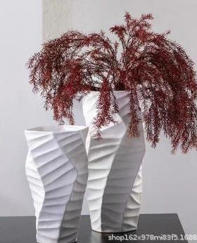 现代简约树脂花器花插不规则花瓶树脂工艺品摆件软装饰品摆设