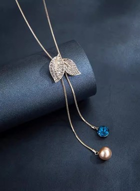 时尚叶子项链f女轻奢小众高级设计感锁骨链新款潮秋冬毛衣链女长