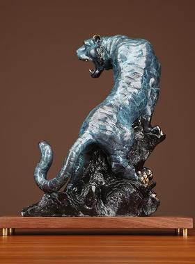 黄铜上山虎老虎摆件生肖虎吉祥物家居客厅办公室公司装饰品礼品