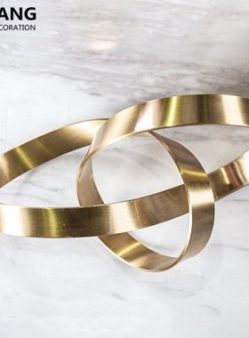 北欧轻奢几何扭曲线条金属抽象摆件现代简约客厅家居样板间装饰品
