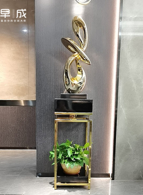 现代客厅样板间玄关软装饰轻奢摆件电视柜旁边落地酒店雕塑工艺品