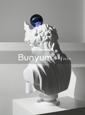 简约现代艺术抽象半身人物摆件酒店售楼处M样板房间软装饰品摆设