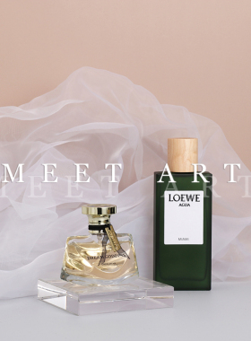 简约样板间香水口红道具 衣帽间搭配组合 梳妆台装饰软装饰品摆件