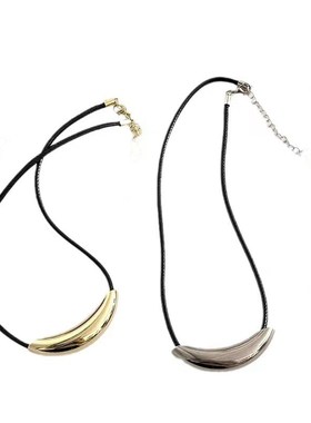 钛钢皮绳项链女2023新款颈链金属风弧形弯管小T众设计感项圈街拍