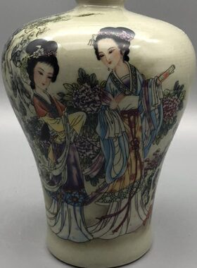 仿清同治粉彩仕女图梅瓶收藏家居摆件古玩厂货怀旧老物件仿古做旧