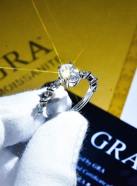 快手直播热卖仿真莫桑石鸽u子蛋钻戒女戒指 ins欧美网红订婚指环