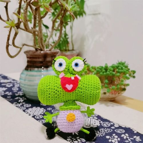 等了一生的玩具青蛙毛线钩针海绵宝宝手工编织diy材料包钥匙挂件 - 图1