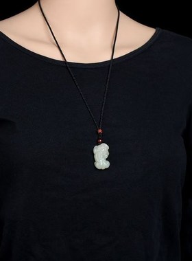 貔貅吊坠b玉坠玉佩玉饰品带挂绳招财背财小貔貅本命年情侣款式生