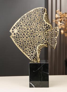 高级感大理石招财鱼摆件酒店办公室电视柜玄关酒柜装饰金属工艺品