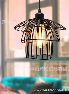 北欧吊灯复古铁艺草帽吊灯餐厅网红ins客厅灯创意床头灯楼梯灯