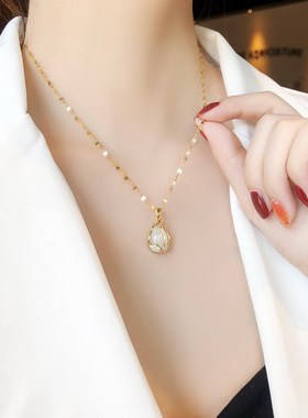 抖音郁金香钛钢高级感轻奢u项链女气质时尚锁骨链颈链女吊坠女颈