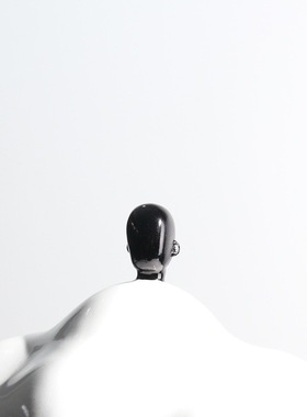 简约现代家居创意艺术软装饰品样板房间玄关电视柜W人物雕塑摆件