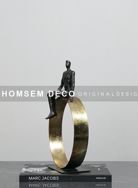 简约现代轻奢几何l创意抽象人物雕塑样板房间售楼处家居电视柜摆