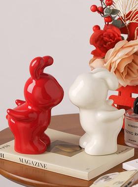 简约红色创意可爱情侣兔子陶瓷摆件乔迁结婚情人节生日礼物INS风
