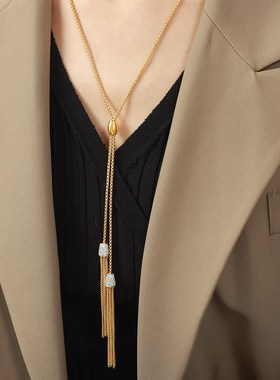 新款时尚简约个性小众设计钛钢z镀18K金镶钻流苏毛衣链项链饰品女