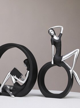 一家四口长颈鹿饰品客厅家庭电视酒柜小装饰品斯堪的纳维亚无障碍